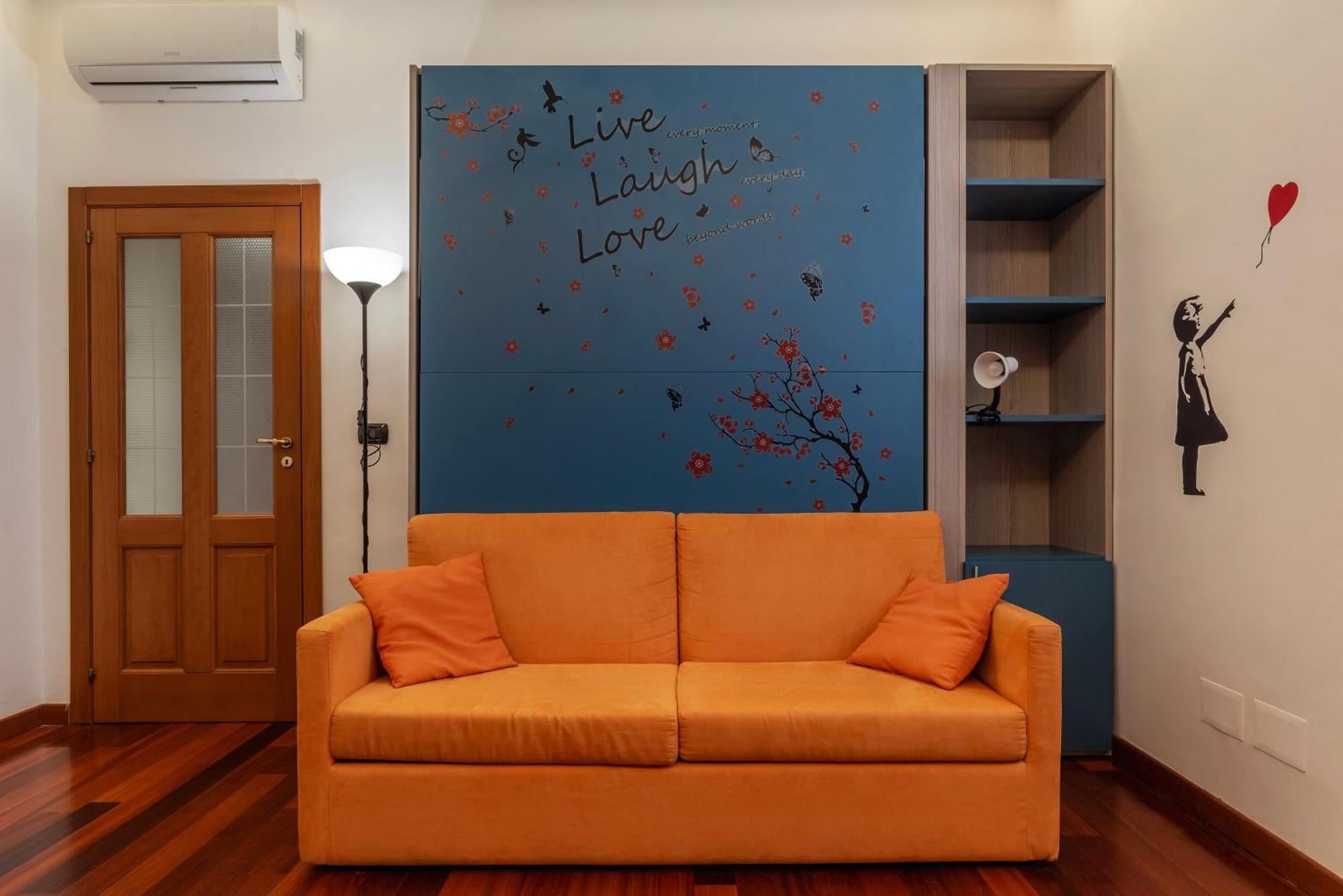 Termini Live Laugh & Apartamento